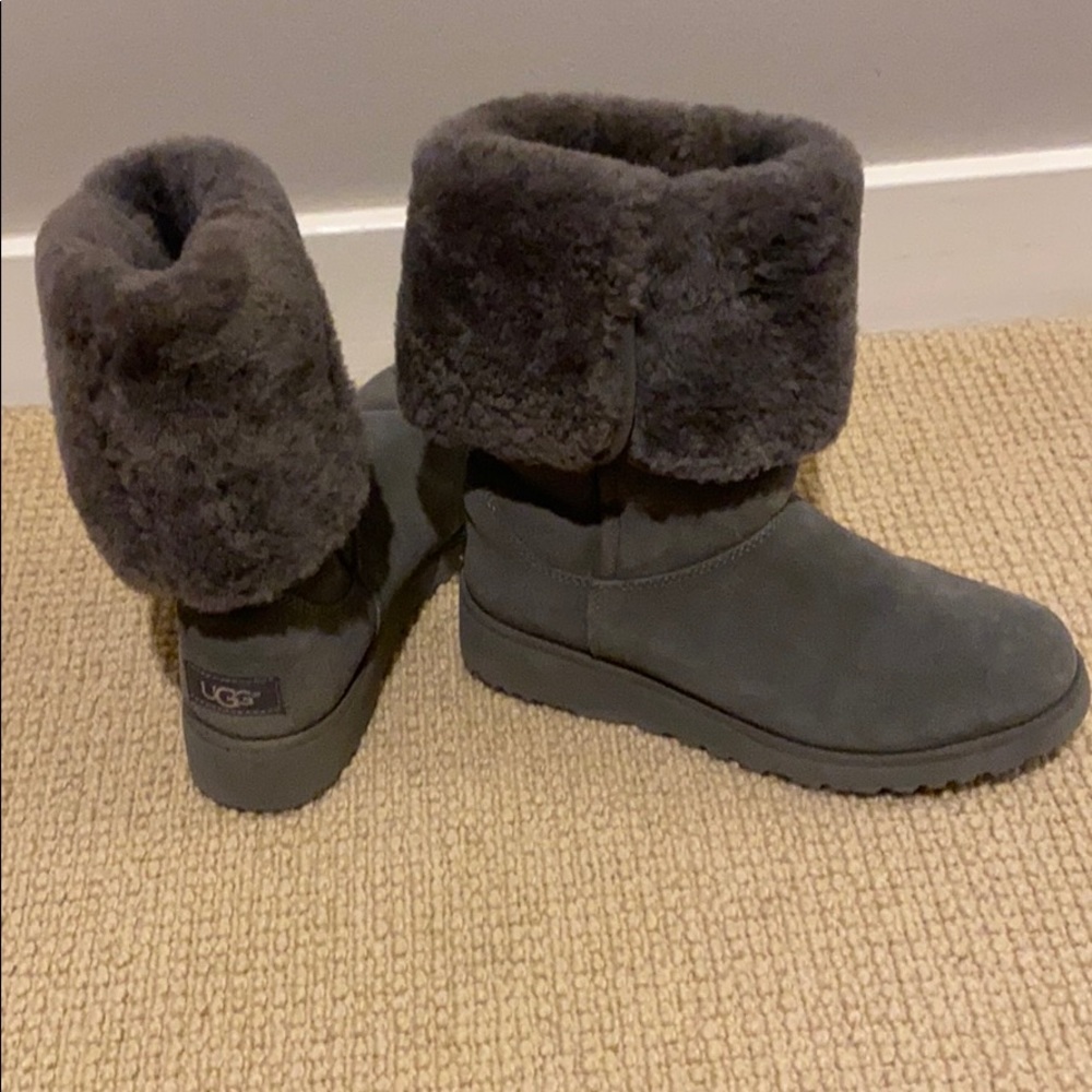 Ugg gray boots. Women’s size 7